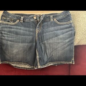 Womans Silver Jean's Shorts sz20